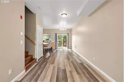 695 SE 197th Ave, Portland, OR 97233 - Photo 16