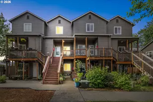 695 SE 197th Ave, Portland, OR 97233 - Photo 2