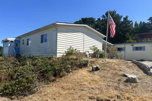 1601 Rhododendron Dr, Florence, OR 97439 - Photo 4