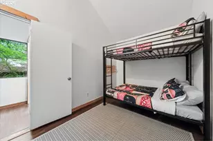 70548 E Mountain Dr, Rhododendron, OR 97049 - Photo 28