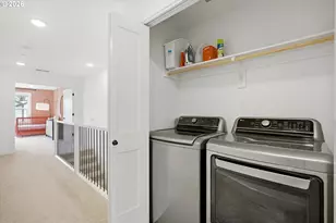 1408 SE Glenwood St, Portland, OR 97202 - Photo 32