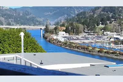 222 Del Norte Ln #8, Brookings, OR 97415 - Photo 28