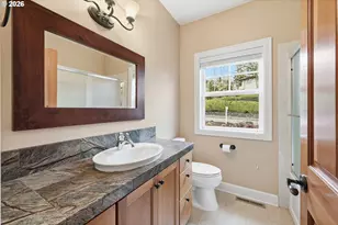 453 Dellwood Dr, Eugene, OR 97405 - Photo 24