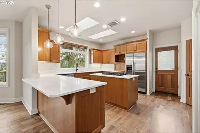 453 Dellwood Dr, Eugene, OR 97405 - Photo 10