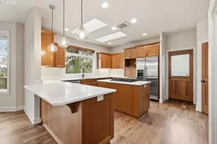 453 Dellwood Dr, Eugene, OR 97405 - Photo 10