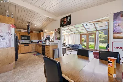 1750 E 26th Ave, Eugene, OR 97403 - Photo 8