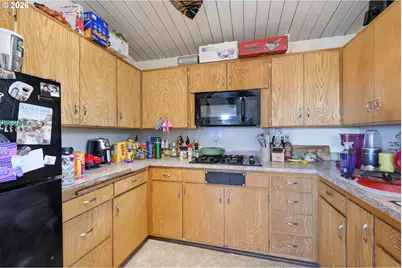 1750 E 26th Ave, Eugene, OR 97403 - Photo 10