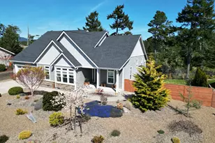 88097 Lake Point Dr, Florence, OR 97439 - Photo 4