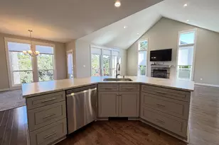 88097 Lake Point Dr, Florence, OR 97439 - Photo 14