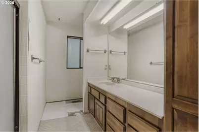 1000 Forest Meadows Way, Lake Oswego, OR 97034 - Photo 30