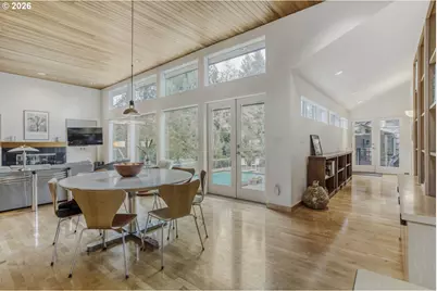 1000 Forest Meadows Way, Lake Oswego, OR 97034 - Photo 18