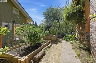 2472 NE 51st Ave, Portland, OR 97213 - Photo 36