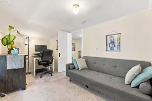 2472 NE 51st Ave, Portland, OR 97213 - Photo 24