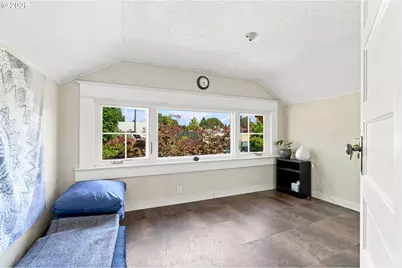 2472 NE 51st Ave, Portland, OR 97213 - Photo 20
