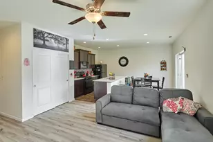 1986 NW 23rd St, McMinnville, OR 97128 - Photo 6