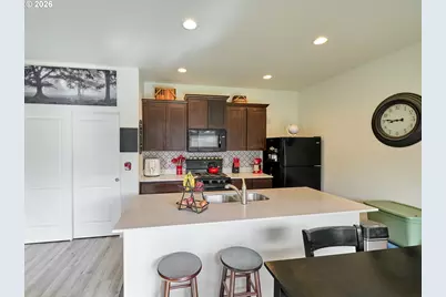 1986 NW 23rd St, McMinnville, OR 97128 - Photo 10