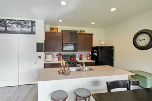 1986 NW 23rd St, McMinnville, OR 97128 - Photo 10