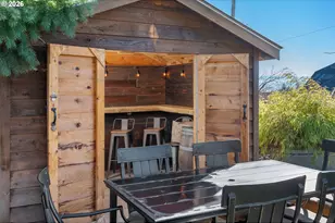 324 NE Hood St, White Salmon, WA 98672 - Photo 38