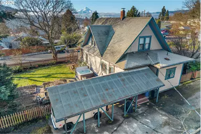 324 NE Hood St, White Salmon, WA 98672 - Photo 4