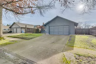 4114 Jessen Dr, Eugene, OR 97402 - Photo 2