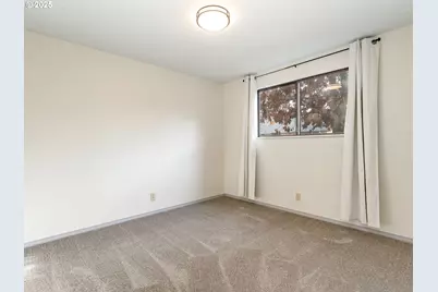 4114 Jessen Dr, Eugene, OR 97402 - Photo 32