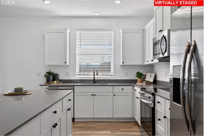 1065 Clemson St, Woodburn, OR 97071 - Photo 6