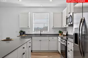 1065 Clemson St, Woodburn, OR 97071 - Photo 6