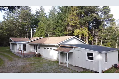 92504 Paradise Point Rd, Port Orford, OR 97465 - Photo 42