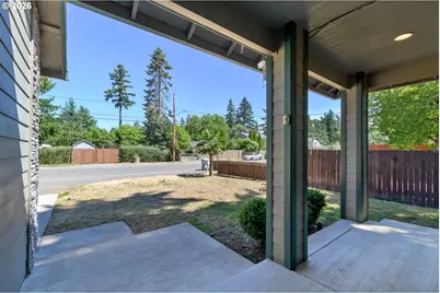 8328 SE Clatsop St, Happy Valley, OR 97086 - Photo 4