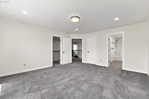 8328 SE Clatsop St, Happy Valley, OR 97086 - Photo 26