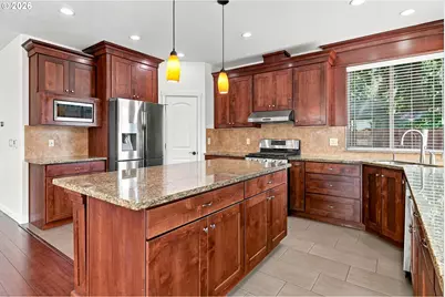 8328 SE Clatsop St, Happy Valley, OR 97086 - Photo 14