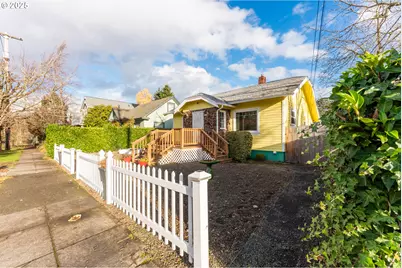 7532 N Heppner Ave, Portland, OR 97203 - Photo 4