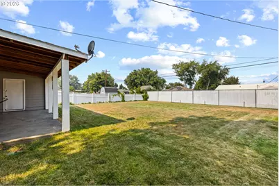 3037 SW Jay Ave, Pendleton, OR 97801 - Photo 4