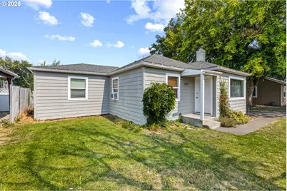 3037 SW Jay Ave, Pendleton, OR 97801 - Photo 2