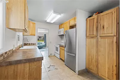3037 SW Jay Ave, Pendleton, OR 97801 - Photo 14