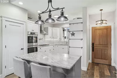 112 Summit View Ave, Salem, OR 97306 - Photo 8