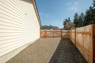 112 Summit View Ave, Salem, OR 97306 - Photo 36