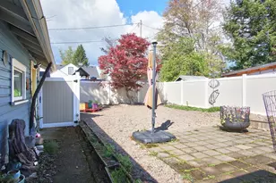 1115 NE Hembree St, McMinnville, OR 97128 - Photo 36