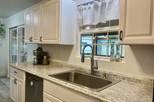 1802 Spruce St, Myrtle Point, OR 97458 - Photo 16