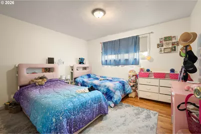 1090 E 28th Ave, Eugene, OR 97405 - Photo 36
