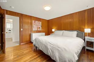 1090 E 28th Ave, Eugene, OR 97405 - Photo 16