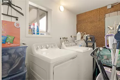 1090 E 28th Ave, Eugene, OR 97405 - Photo 38