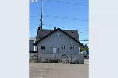 353 SE Baseline St, Hillsboro, OR 97123 - Photo 4