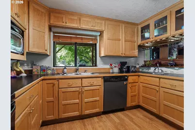 212 Harder Rd, Washougal, WA 98671 - Photo 8