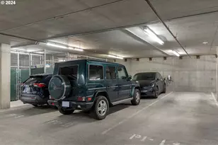 2454 NW Westover Rd, Portland, OR 97210 - Photo 20