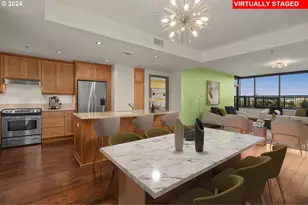 2454 NW Westover Rd, Portland, OR 97210 - Photo 10