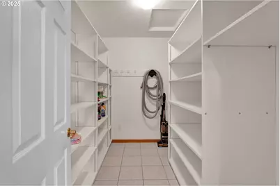 2155 9th St, Florence, OR 97439 - Photo 32