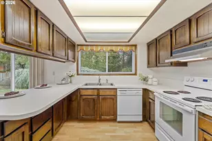 6740 SW Hyland Way, Beaverton, OR 97008 - Photo 4