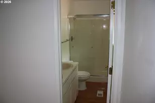 1833 NE Barberry Dr, Hillsboro, OR 97124 - Photo 6