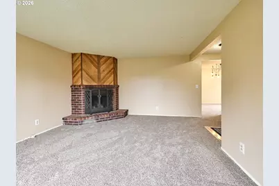 1106 Royalty Dr NE, Salem, OR 97301 - Photo 6